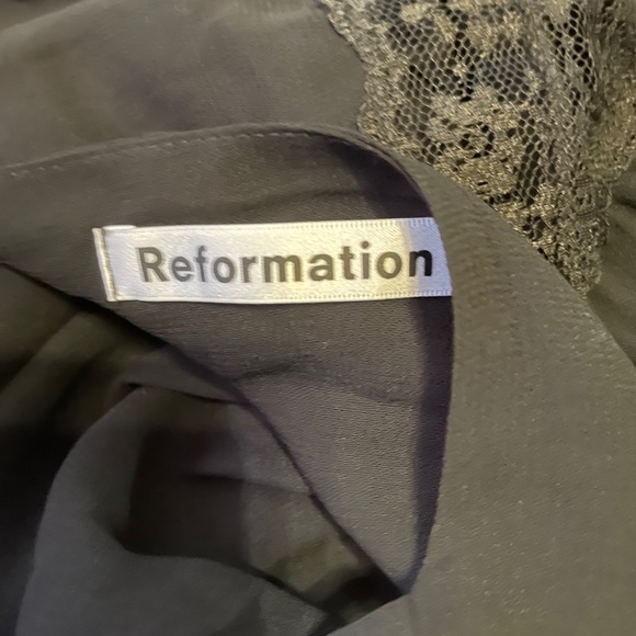 Reformation Shelley Dress - Picture 4 of 5